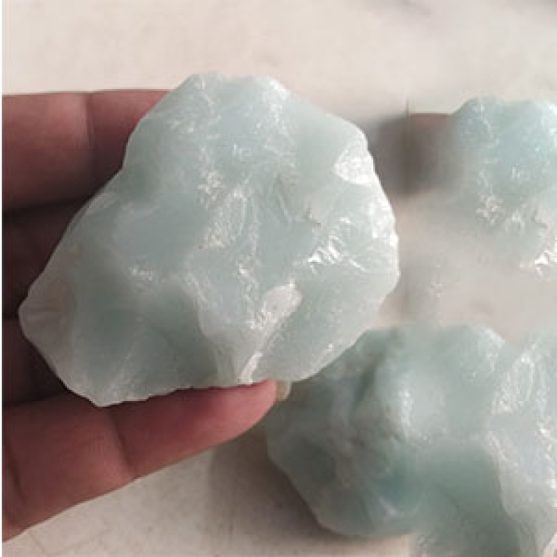 milkey aquamarine